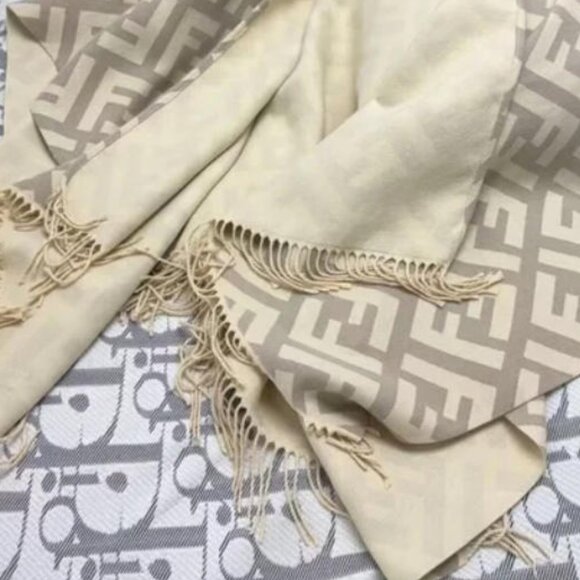 Fendi Women's Cashmere FF Fringe Shawl Cape - Picture 4 of 7